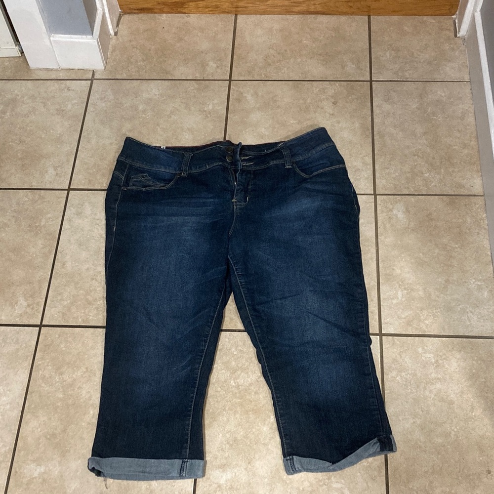 Royalty For Me Dark Blue Cropped Jeans